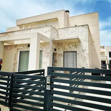 Semesterbostad La Casa Taissia *